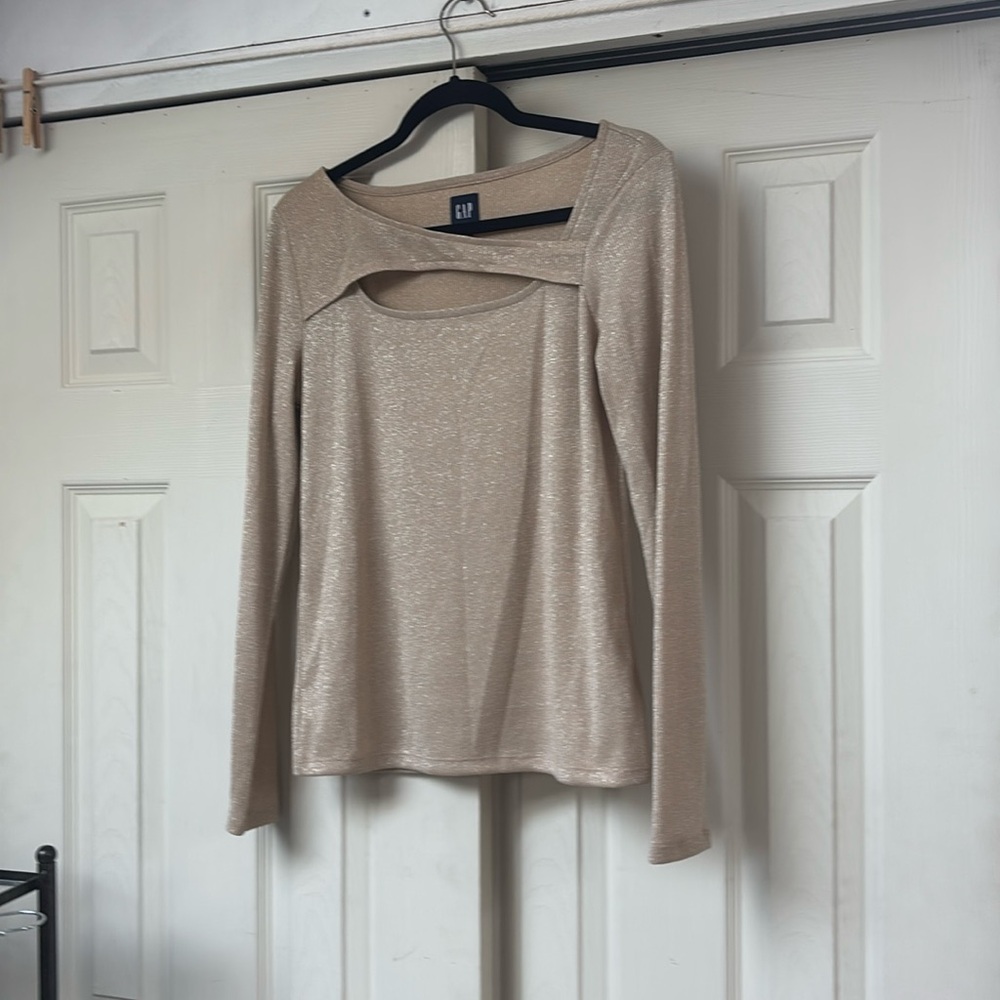 Gap metalic champagne crossover cutout top
